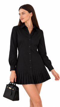 Robe Chemise Courte Plissée – Élégance Aérienne – détail de la coupe – Gilles de Beaumont