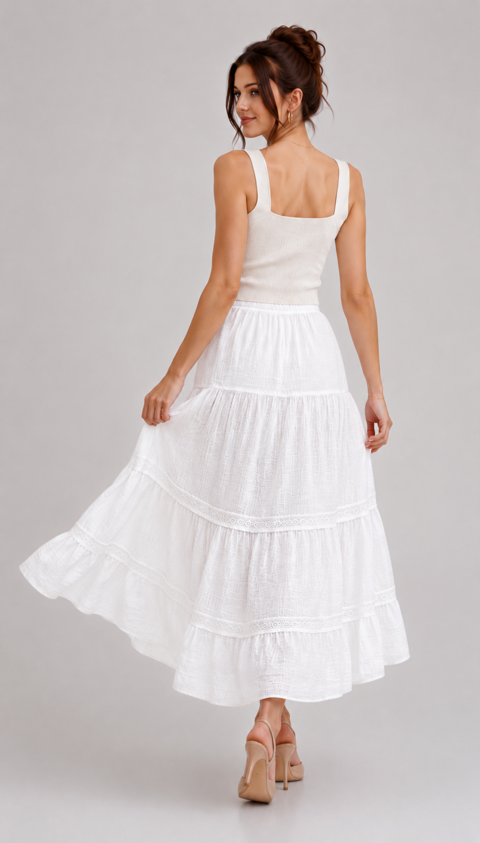 Dos de la jupe longue blanche bohème en 100 % coton