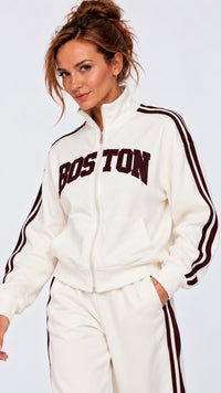Ensemble femme Épure Ivoire – détail sweatshirt – Gilles de Beaumont