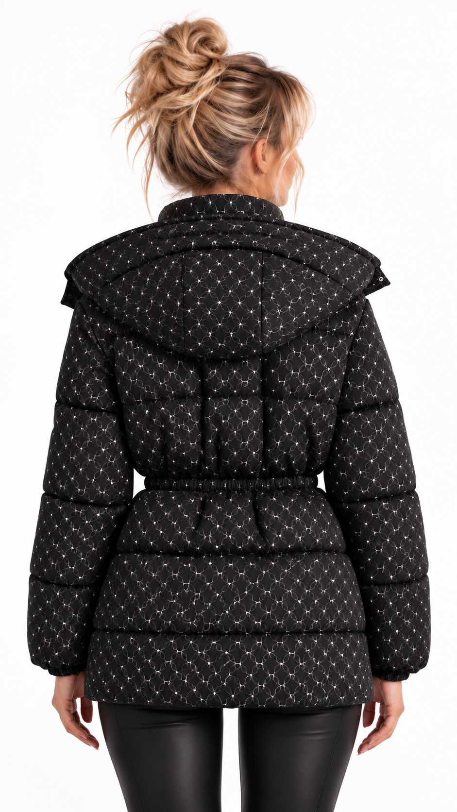 Veste femme à carreaux et capuche noire – vue de dos – Gilles de Beaumont